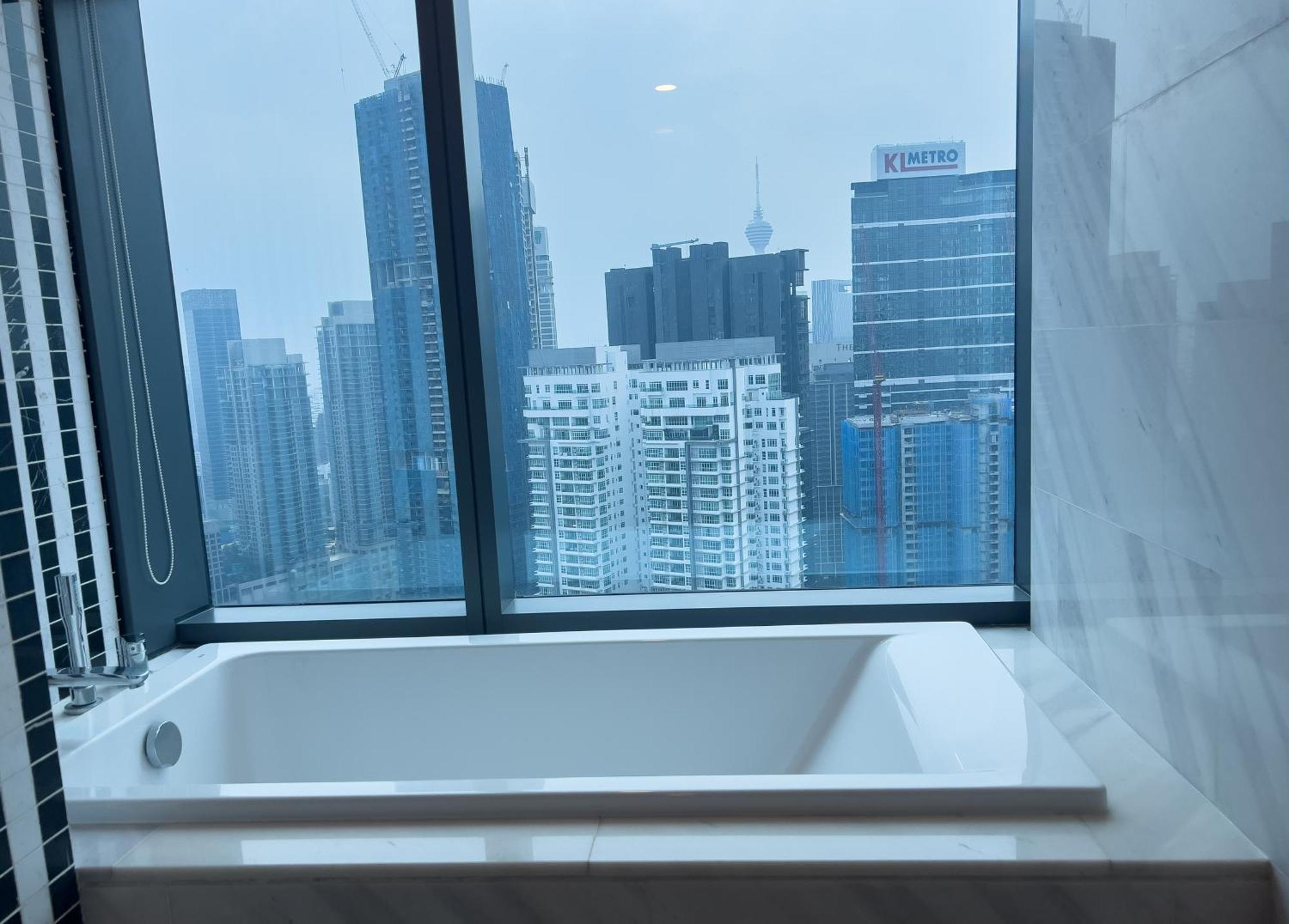 Crystal Suite At Eaton Klcc Kuala Lumpur Buitenkant foto